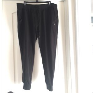 Gap Fit Black Joggers NEWish Worn Once